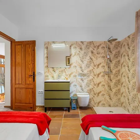 Villa Tropical - Plusholidays *