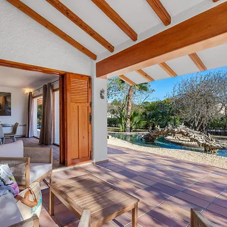 Villa Tropical - Plusholidays *