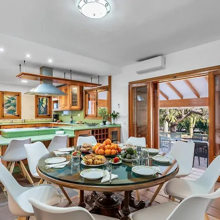 ヴィラ Tropical - Plusholidays *