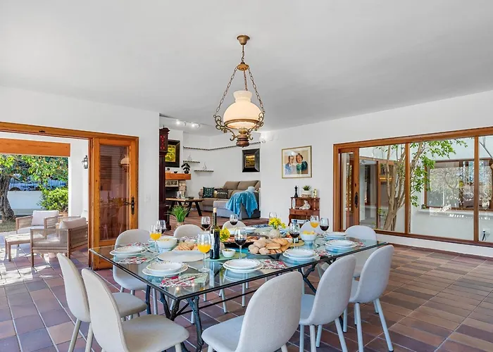 Tropical - Plusholidays