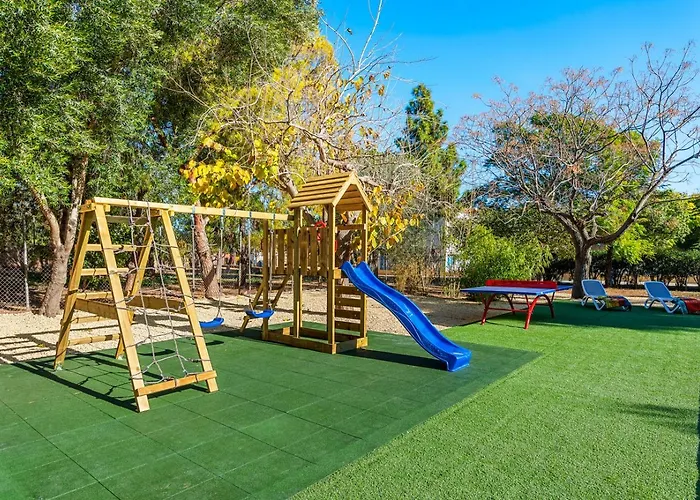 Tropical - Plusholidays 빌라 *