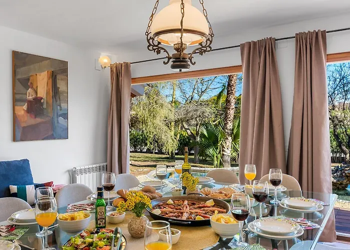 Tropical - Plusholidays *