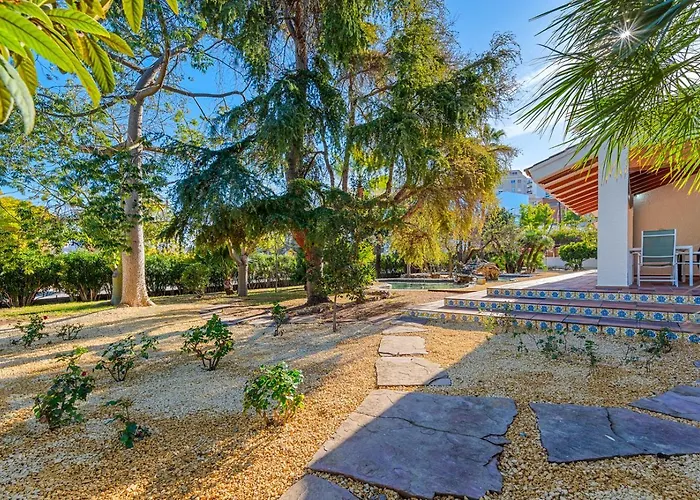 Tropical - Plusholidays * Calpe