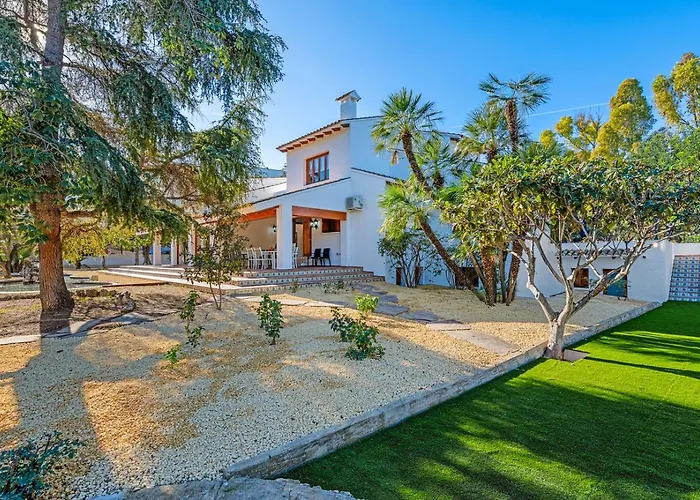 Tropical - Plusholidays