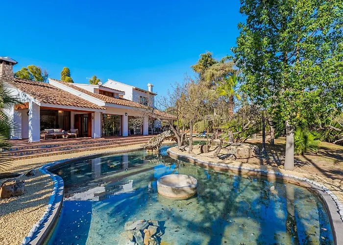 Tropical - Plusholidays *