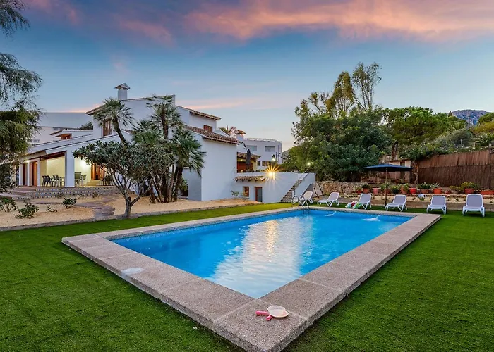 Tropical - Plusholidays Villa Calp