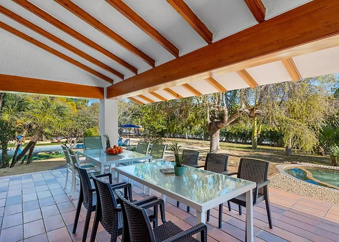 Tropical - Plusholidays Villa Calp